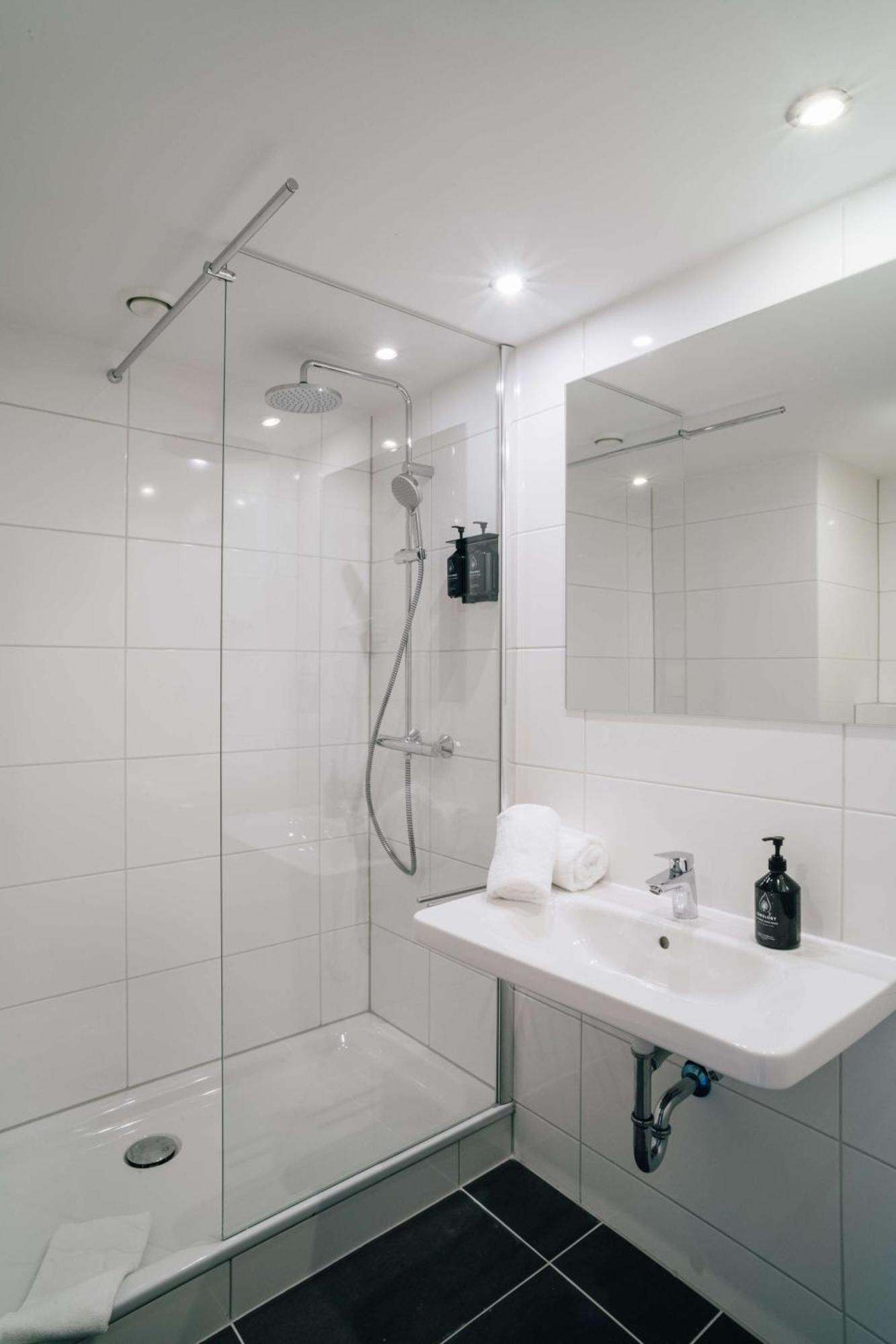 Pentahotel Бремен Экстерьер фото