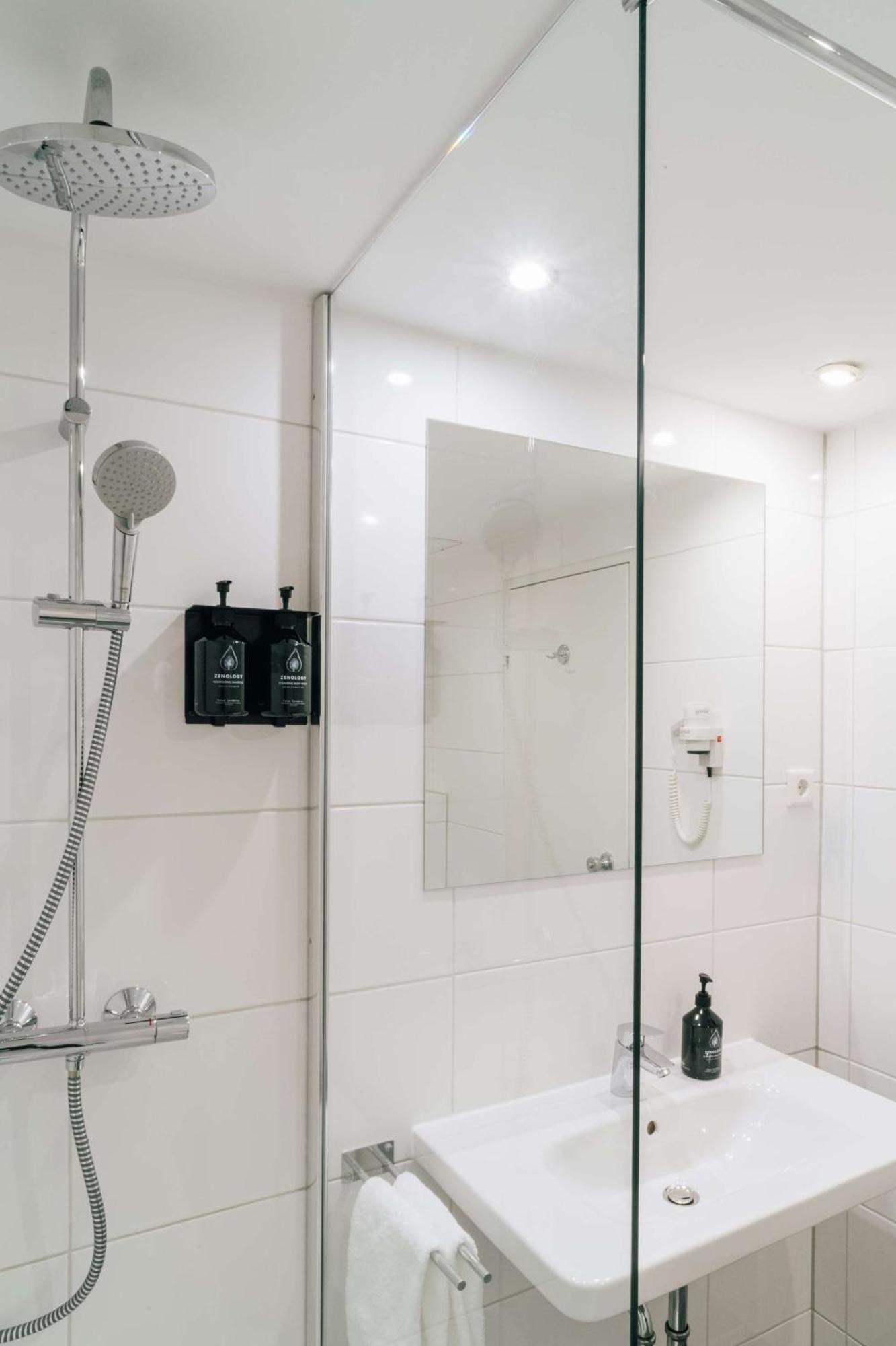 Pentahotel Бремен Экстерьер фото